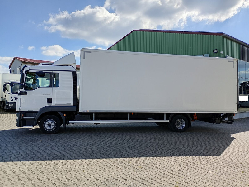 MAN 12.250 Koffer 4X2 Euro6 AHK (34) - شاحنة صندوقية: صورة 5 MAN 12.250 Koffer 4X2 Euro6 AHK (34) - شاحنة صندوقية: صورة 5
