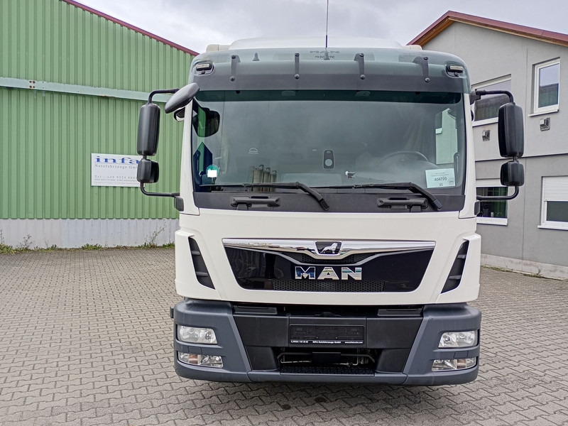 MAN 12.250 Koffer 4X2 Euro6 LBW AHK (35) - شاحنة صندوقية: صورة 3 MAN 12.250 Koffer 4X2 Euro6 LBW AHK (35) - شاحنة صندوقية: صورة 3