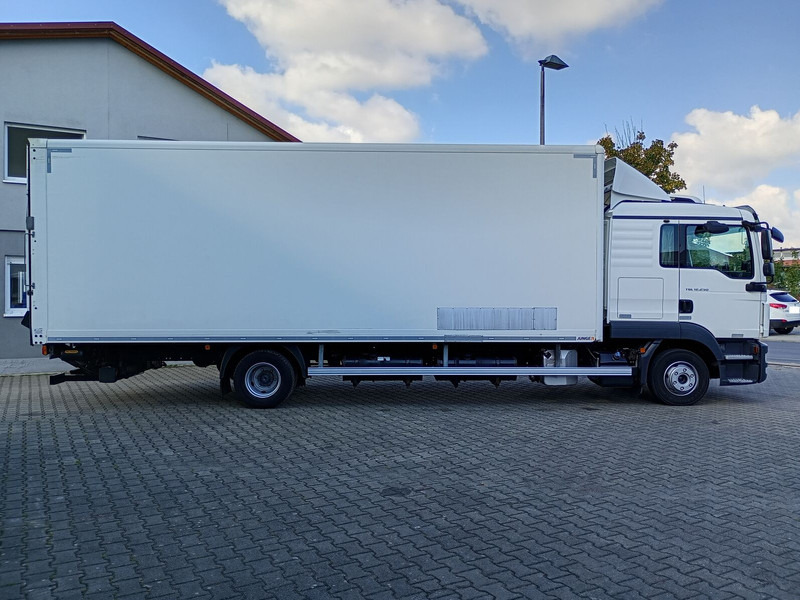 MAN 12.250 Koffer 4X2 Euro6 gFH Standklima LBW AHK (34) - شاحنة صندوقية: صورة 4 MAN 12.250 Koffer 4X2 Euro6 gFH Standklima LBW AHK (34) - شاحنة صندوقية: صورة 4