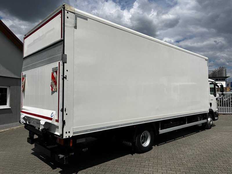 MAN TGL 12.250 Euro 6 4x2 - شاحنة صندوقية: صورة 5 MAN TGL 12.250 Euro 6 4x2 - شاحنة صندوقية: صورة 5
