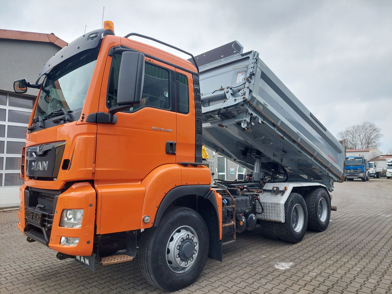 MAN TGS 26.500 Hydrodrive Schwarzmüller Wechselsystem SZM - شاحنة قلاب: صورة 2 MAN TGS 26.500 Hydrodrive Schwarzmüller Wechselsystem SZM - شاحنة قلاب: صورة 2