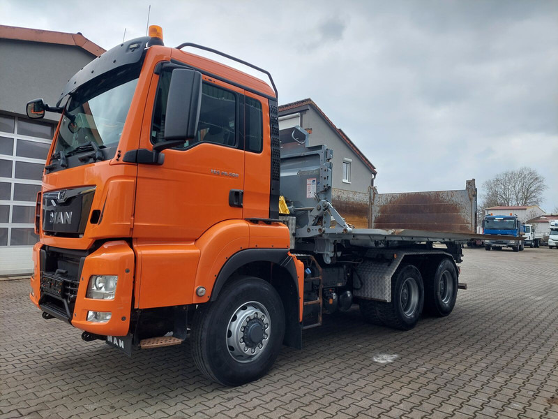 MAN TGS 26.500 Hydrodrive Schwarzmüller Wechselsystem SZM - شاحنة قلاب: صورة 1 MAN TGS 26.500 Hydrodrive Schwarzmüller Wechselsystem SZM - شاحنة قلاب: صورة 1