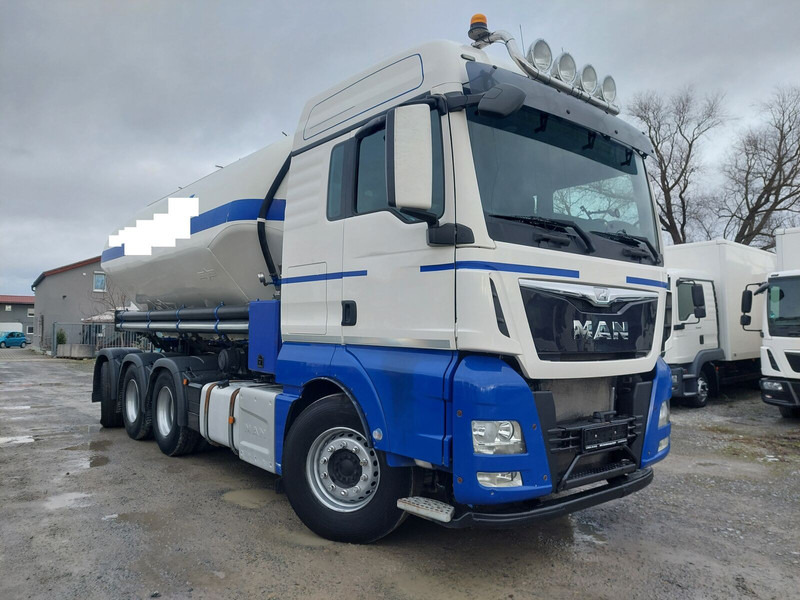 MAN TGX 35.440 Silo Euro 6 8x4 Lift+Lenk Klima (5) - شاحنة: صورة 3 MAN TGX 35.440 Silo Euro 6 8x4 Lift+Lenk Klima (5) - شاحنة: صورة 3