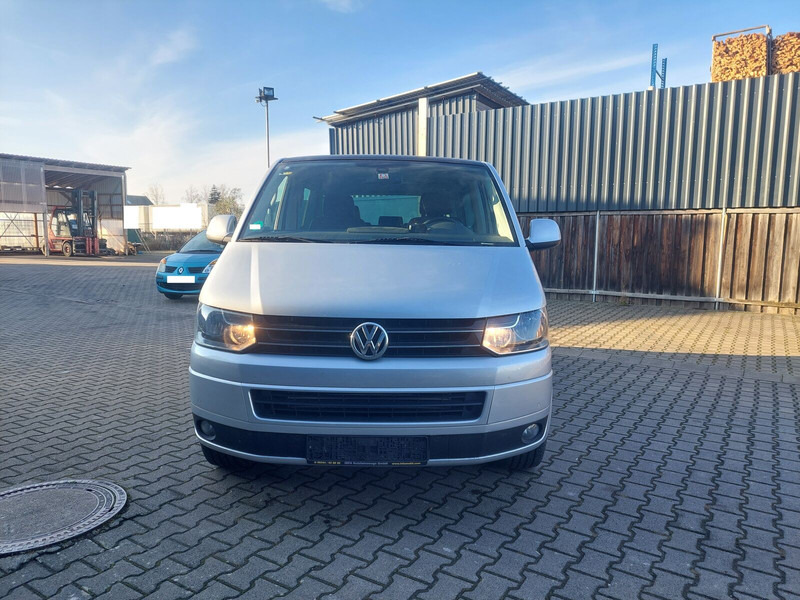 Volkswagen Transporter Multivan AHK Doppelklima Tisch Leder 7-Sitzer - حافلة صغيرة, ميكروباص: صورة 3 Volkswagen Transporter Multivan AHK Doppelklima Tisch Leder 7-Sitzer - حافلة صغيرة, ميكروباص: صورة 3