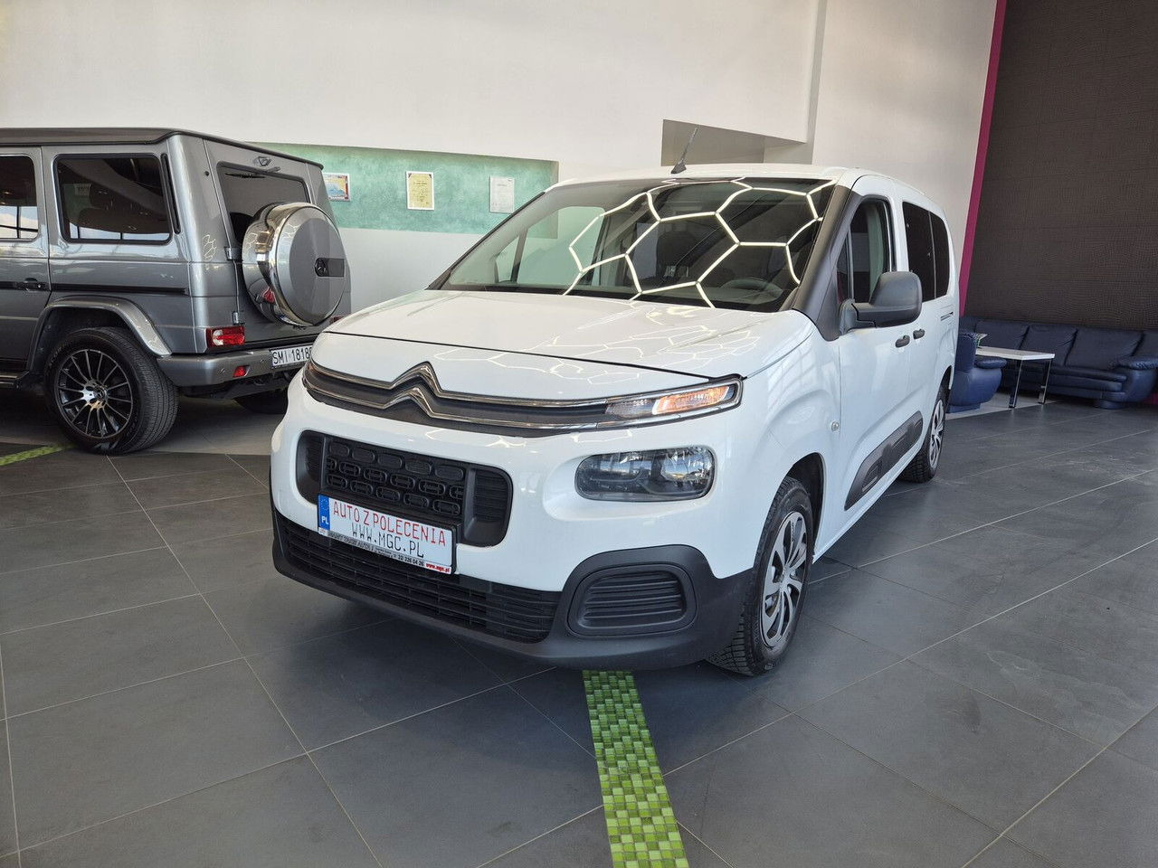 Citroën Berlingo 1.2 / 1 Owner / Serviced - فان: صورة 3 Citroën Berlingo 1.2 / 1 Owner / Serviced - فان: صورة 3