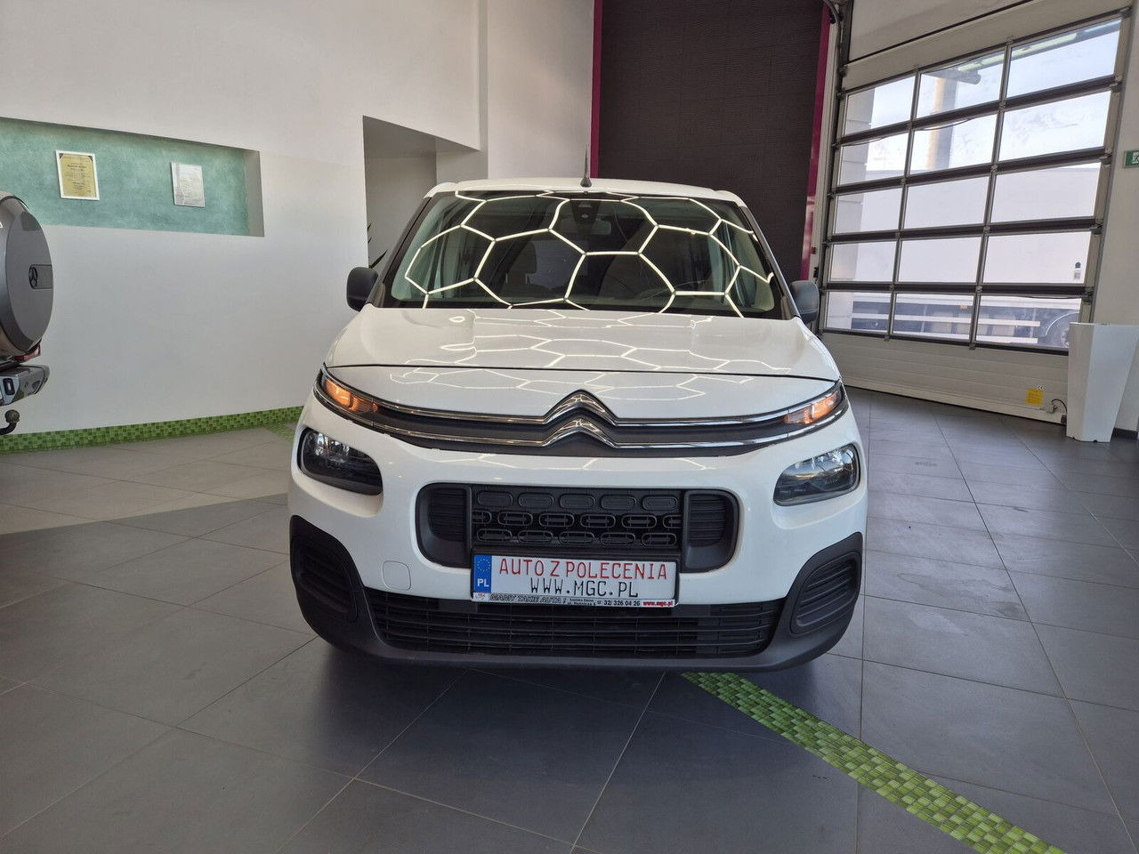 Citroën Berlingo 1.2 / 1 Owner / Serviced - فان: صورة 4 Citroën Berlingo 1.2 / 1 Owner / Serviced - فان: صورة 4