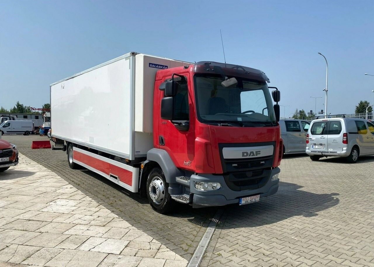DAF LF 250 LF250I / 1 Owner / Hulsteins / Super Condition - شاحنة ذات مبرد: صورة 4 DAF LF 250 LF250I / 1 Owner / Hulsteins / Super Condition - شاحنة ذات مبرد: صورة 4