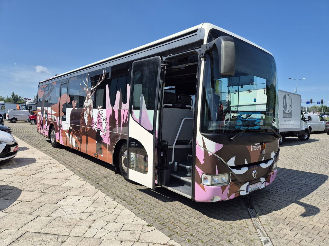 IRISBUS Iveco 330 KM / Solar Panels / NEW Equiped - حافلة نقل لمسافات طويلة: صورة 3 IRISBUS Iveco 330 KM / Solar Panels / NEW Equiped - حافلة نقل لمسافات طويلة: صورة 3