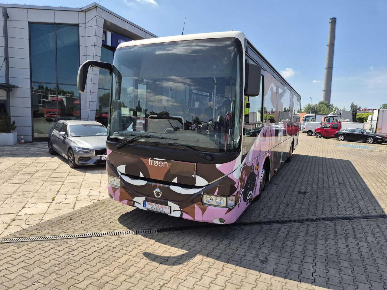 Irisbus 330 KM / Automat / 24 + 1 Seats / Like Camper / SO LAR Panels - حافلة الضواحي: صورة 2 Irisbus 330 KM / Automat / 24 + 1 Seats / Like Camper / SO LAR Panels - حافلة الضواحي: صورة 2