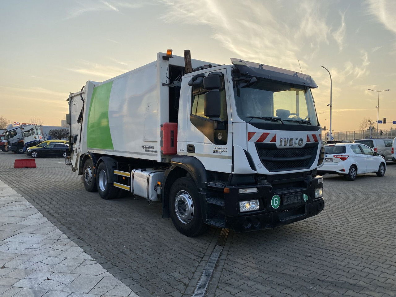 Iveco Stralis 330 EEV / Faun Vario Press 11 27M3 / Service NEW / TOP Iveco Stralis 330 EEV / Faun Vario Press 11 27M3 / Service NEW / TOP - شاحنة قمامة: صورة 1 Iveco Stralis 330 EEV / Faun Vario Press 11 27M3 / Service NEW / TOP Iveco Stralis 330 EEV / Faun Vario Press 11 27M3 / Service NEW / TOP - شاحنة قمامة: صورة 1