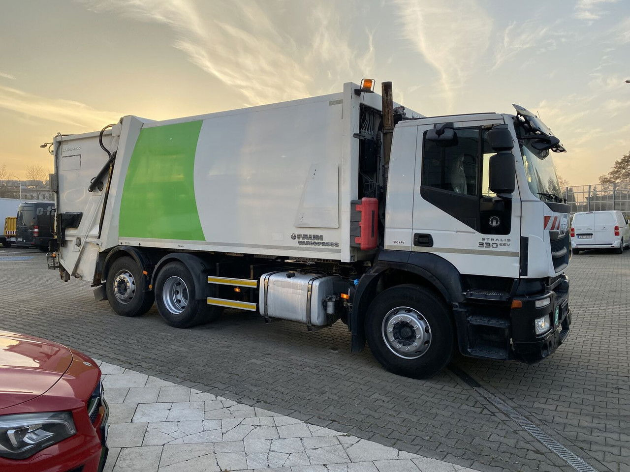 Iveco Stralis 330 EEV / Faun Vario Press 11 27M3 / Service NEW / TOP - شاحنة قمامة: صورة 4 Iveco Stralis 330 EEV / Faun Vario Press 11 27M3 / Service NEW / TOP - شاحنة قمامة: صورة 4