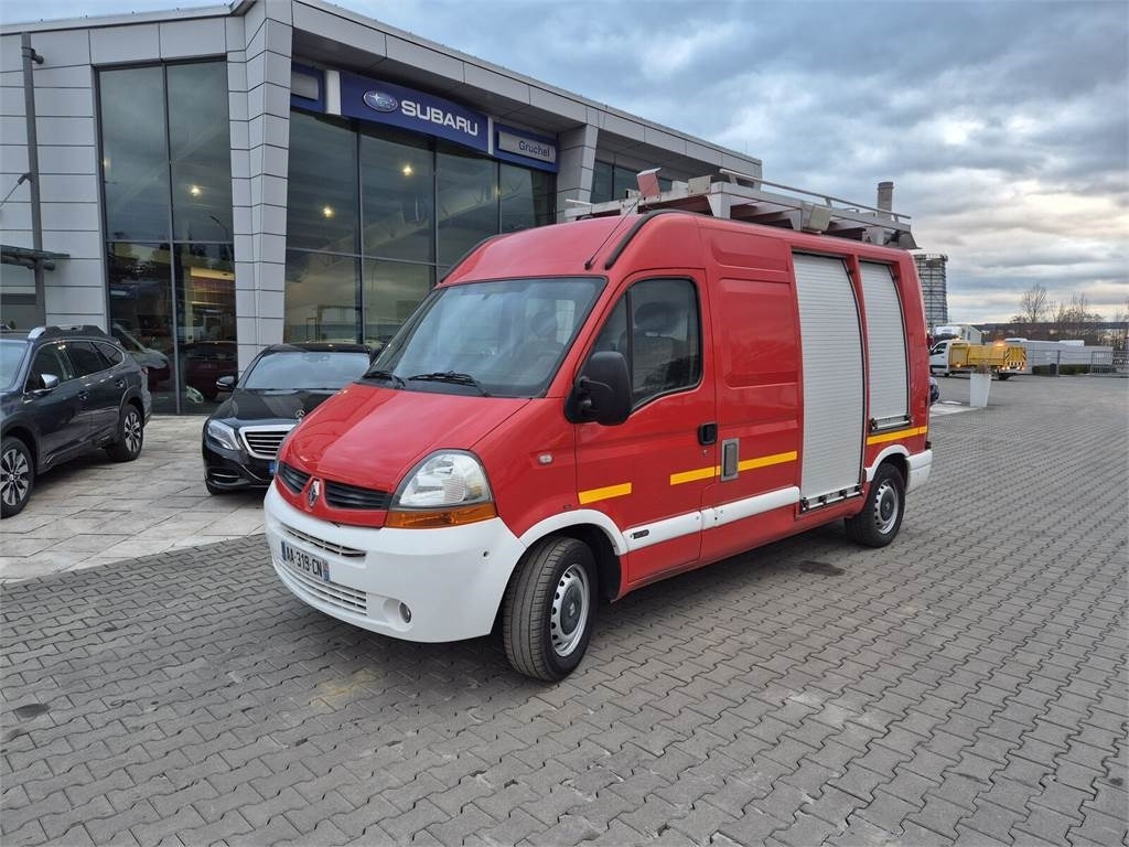 Renault Master 2.5 DCi / ONLY 25TKM!!! / LIKE NEW / WE HAV - شاحنة حريق: صورة 2 Renault Master 2.5 DCi / ONLY 25TKM!!! / LIKE NEW / WE HAV - شاحنة حريق: صورة 2