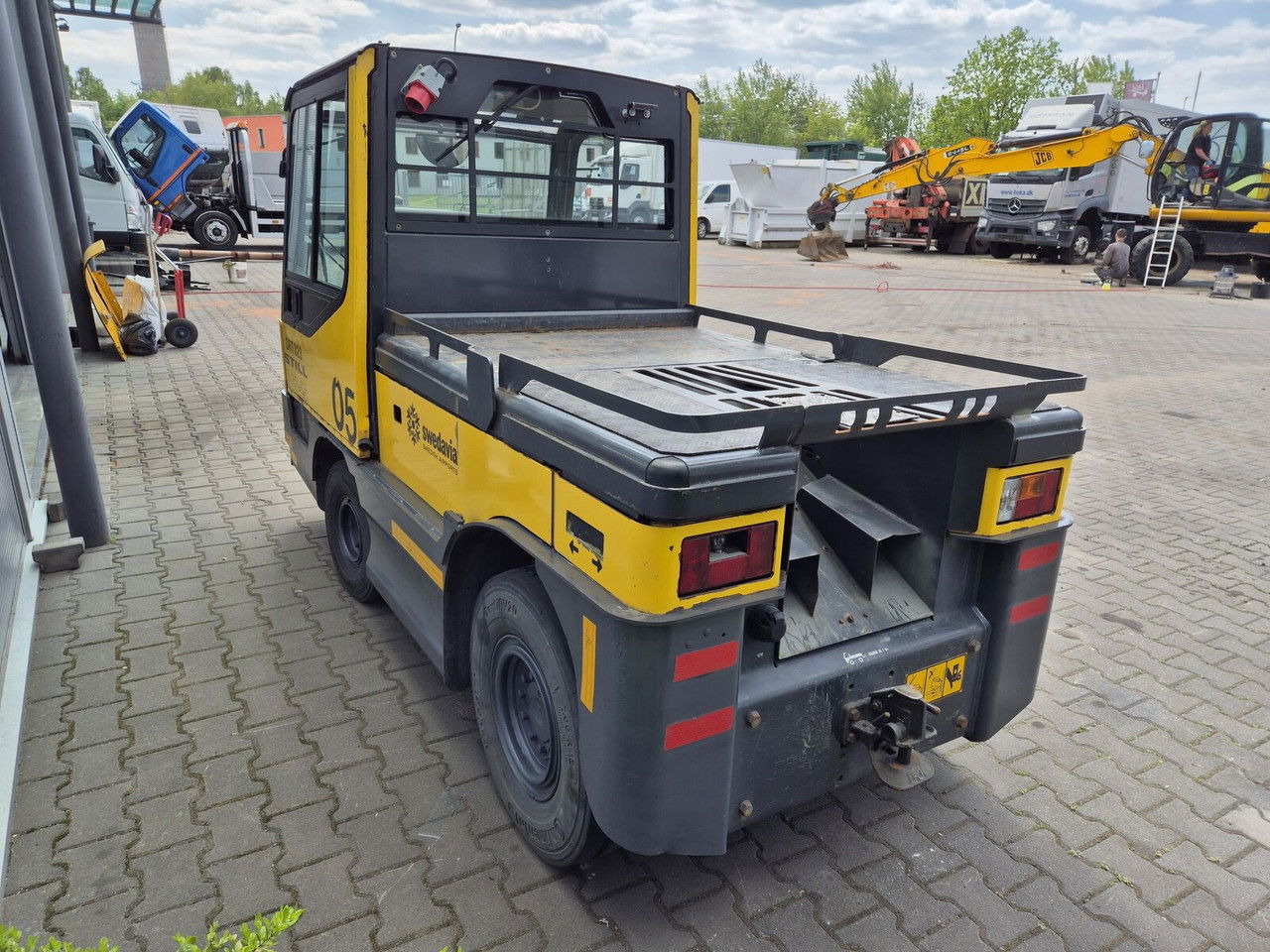 Still R 07-25 , NO Battery , NEW Tires - جرار سحب: صورة 3 Still R 07-25 , NO Battery , NEW Tires - جرار سحب: صورة 3