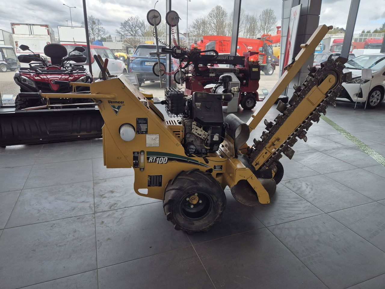 Vermeer RT 100 / Trench SAW / Mini Chain Excavator / IDE AL FOR Cables - حفار خنادق: صورة 2 Vermeer RT 100 / Trench SAW / Mini Chain Excavator / IDE AL FOR Cables - حفار خنادق: صورة 2