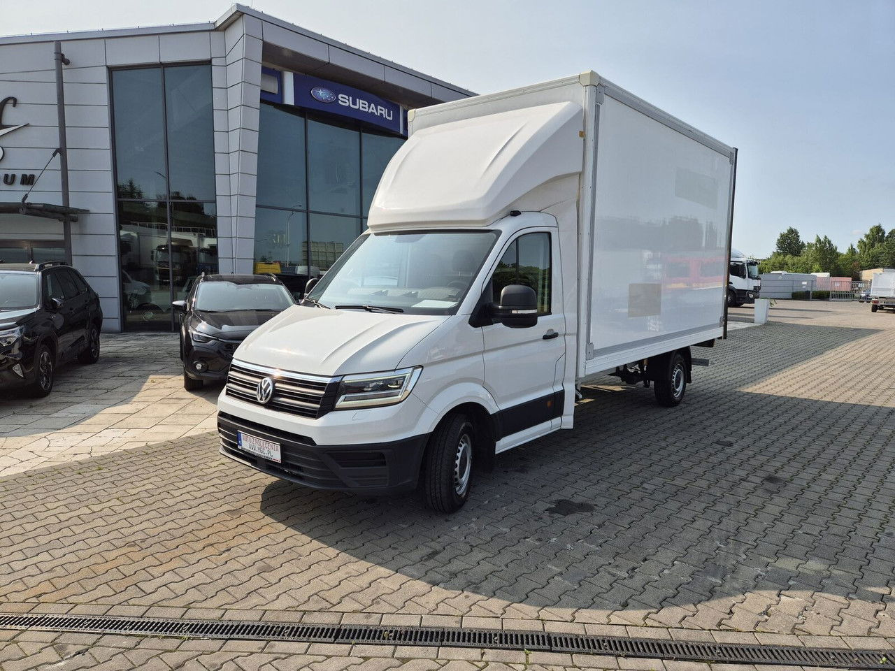Volkswagen Crafter 2.0 TDI 177HP / High Container / Lift 750KG / Super Cond - شاحنة بصندوق مغلق: صورة 3 Volkswagen Crafter 2.0 TDI 177HP / High Container / Lift 750KG / Super Cond - شاحنة بصندوق مغلق: صورة 3
