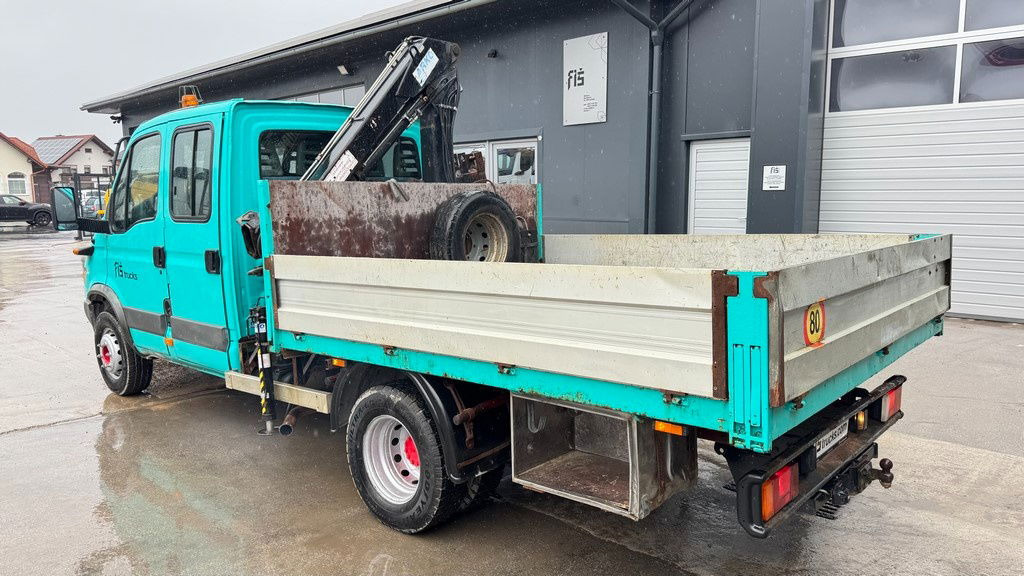 Iveco Daily 65 C15 stake body - Hiab 045-3 - 7.5M - شاحنة توصيل مفتوحة: صورة 5 Iveco Daily 65 C15 stake body - Hiab 045-3 - 7.5M - شاحنة توصيل مفتوحة: صورة 5