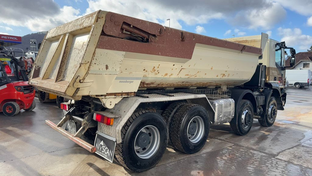 Iveco Trakker AD340T41 8x4 mulda tipper - hydraulic back - شاحنة قلاب: صورة 5 Iveco Trakker AD340T41 8x4 mulda tipper - hydraulic back - شاحنة قلاب: صورة 5