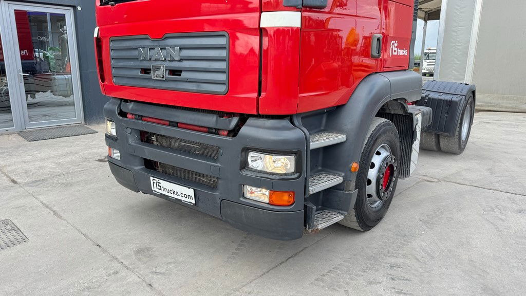 MAN TGA 18.413 4X2 tractor unit - مقطورة السحب: صورة 2 MAN TGA 18.413 4X2 tractor unit - مقطورة السحب: صورة 2