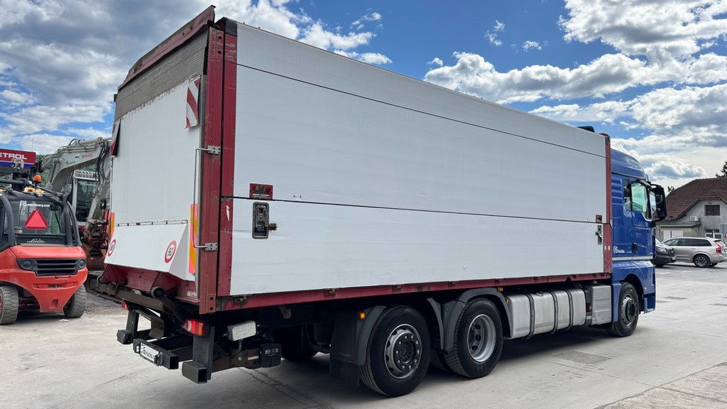 MAN TGX 26.440 6x2 box truck - retarder - lifting axle - شاحنة صندوقية: صورة 4 MAN TGX 26.440 6x2 box truck - retarder - lifting axle - شاحنة صندوقية: صورة 4