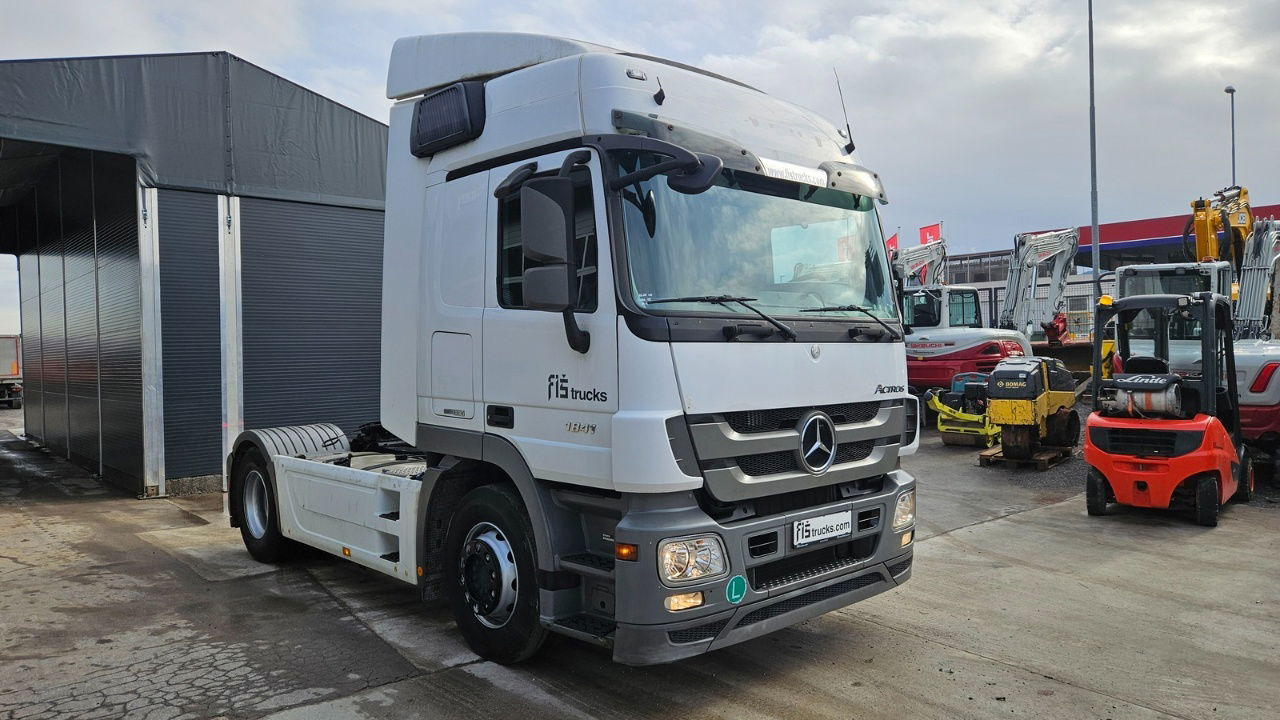 Mercedes-Benz Actros 1841 4x2 tractor unit - retarder - رأس تريلا: صورة 3 Mercedes-Benz Actros 1841 4x2 tractor unit - retarder - رأس تريلا: صورة 3
