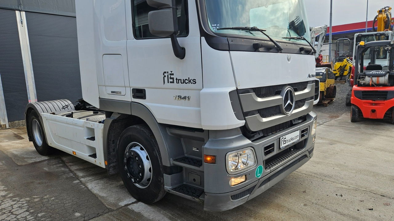 Mercedes-Benz Actros 1841 4x2 tractor unit - retarder - رأس تريلا: صورة 4 Mercedes-Benz Actros 1841 4x2 tractor unit - retarder - رأس تريلا: صورة 4