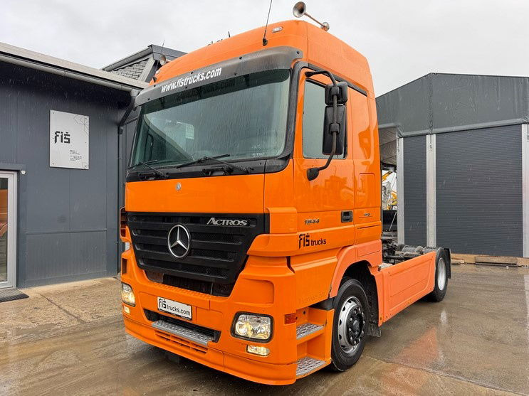 Mercedes-Benz Actros 1844 4x2 - tractor unit - retarder - رأس تريلا: صورة 1 Mercedes-Benz Actros 1844 4x2 - tractor unit - retarder - رأس تريلا: صورة 1