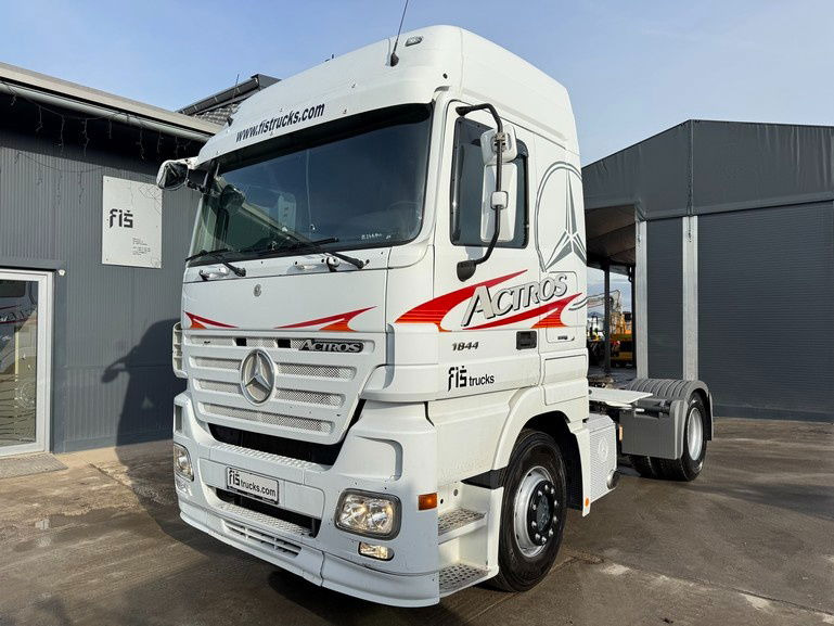 Mercedes-Benz Actros 1844 LS 4x2 tractor unit - clutch - رأس تريلا: صورة 1 Mercedes-Benz Actros 1844 LS 4x2 tractor unit - clutch - رأس تريلا: صورة 1