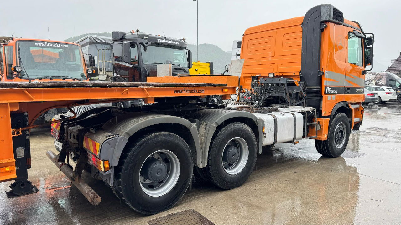 Mercedes-Benz Actros 3353 S 6x4 tractor unit - spring - مقطورة السحب: صورة 5 Mercedes-Benz Actros 3353 S 6x4 tractor unit - spring - مقطورة السحب: صورة 5