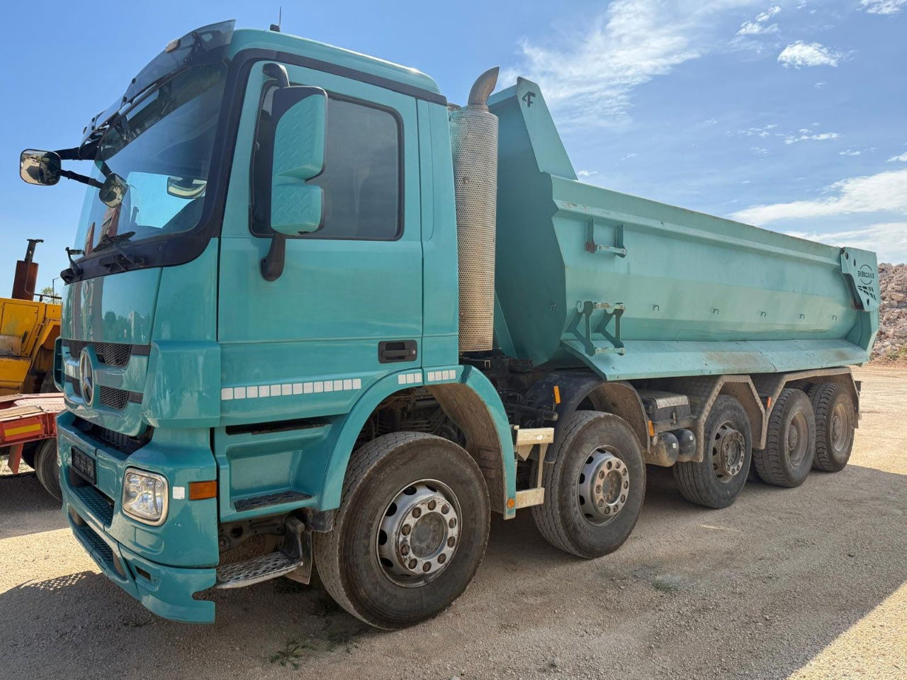 Mercedes-Benz Actros 4448 10x4 mulda tipper - euro 5 - lifting axle - شاحنة قلاب: صورة 2 Mercedes-Benz Actros 4448 10x4 mulda tipper - euro 5 - lifting axle - شاحنة قلاب: صورة 2
