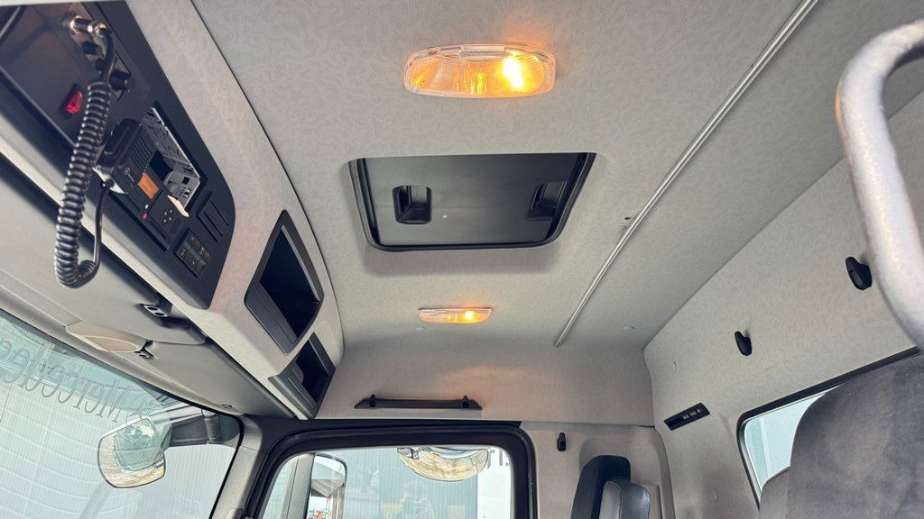 شاحنة قلاب Mercedes-Benz Arocs 2643 6X4 meiller bordmatic tipper: صورة 28 شاحنة قلاب Mercedes-Benz Arocs 2643 6X4 meiller bordmatic tipper: صورة 28