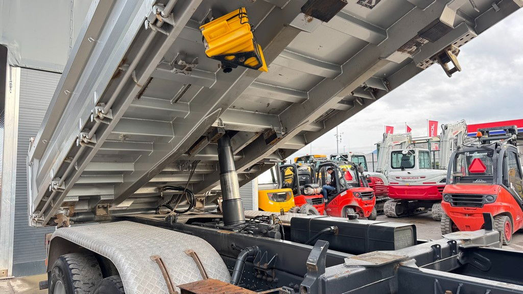 شاحنة قلاب Mercedes-Benz Arocs 2643 6X4 meiller bordmatic tipper: صورة 9 شاحنة قلاب Mercedes-Benz Arocs 2643 6X4 meiller bordmatic tipper: صورة 9