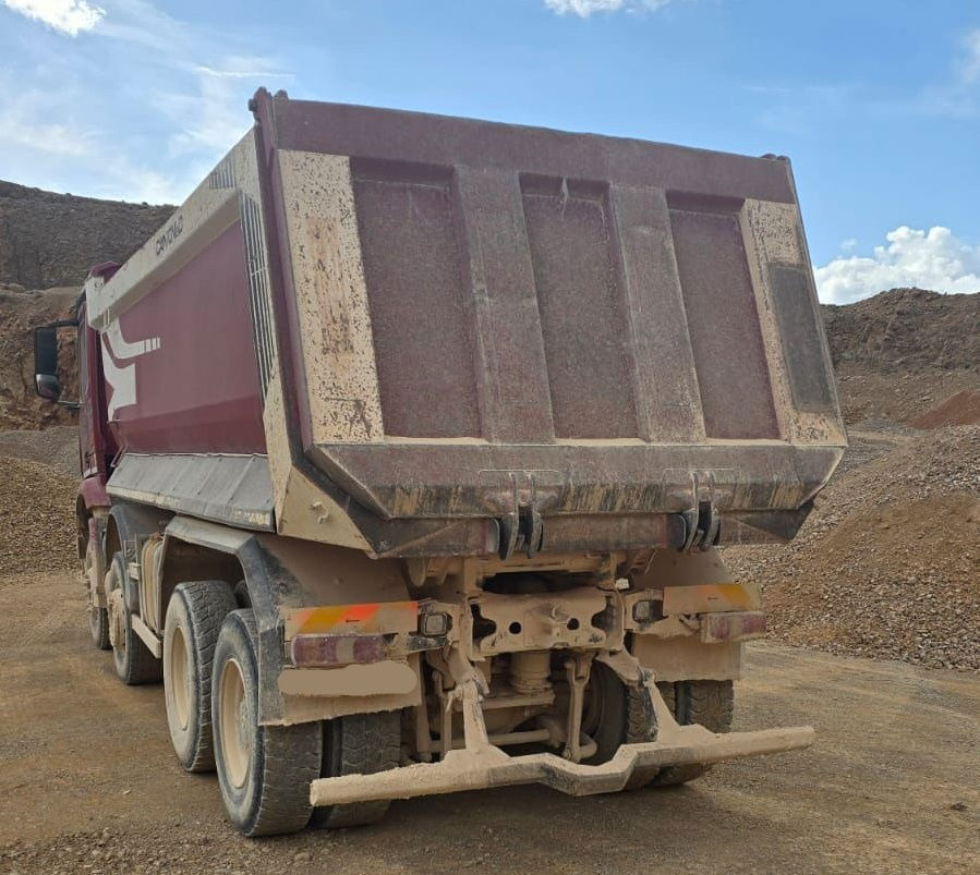 Mercedes-Benz Arocs 4142 8X4 cantoni tipper - شاحنة قلاب: صورة 4 Mercedes-Benz Arocs 4142 8X4 cantoni tipper - شاحنة قلاب: صورة 4