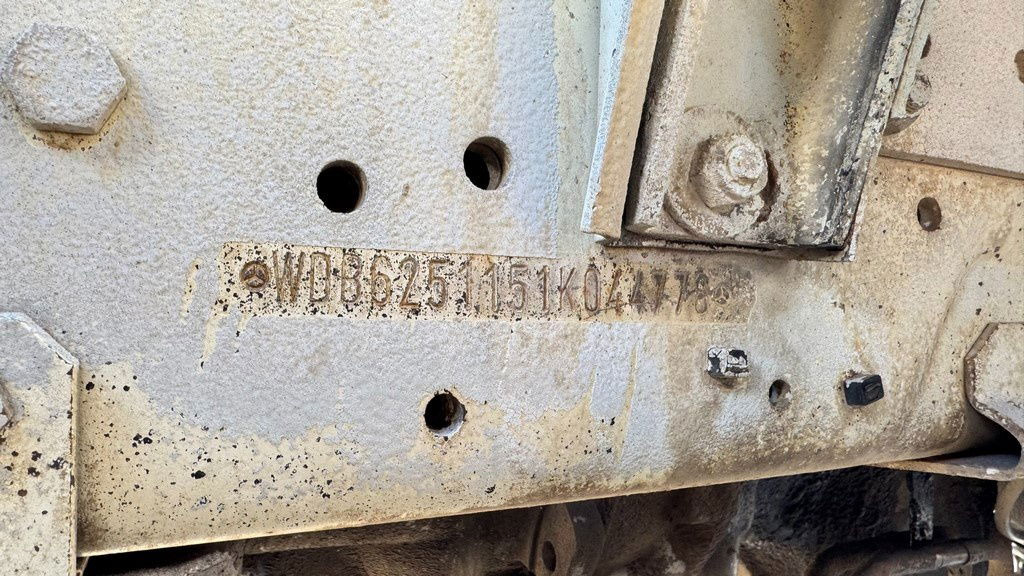 شاحنة بهيكل معدني للمقصورة Mercedes-Benz SK 3234 8x4 chassis: صورة 16 شاحنة بهيكل معدني للمقصورة Mercedes-Benz SK 3234 8x4 chassis: صورة 16