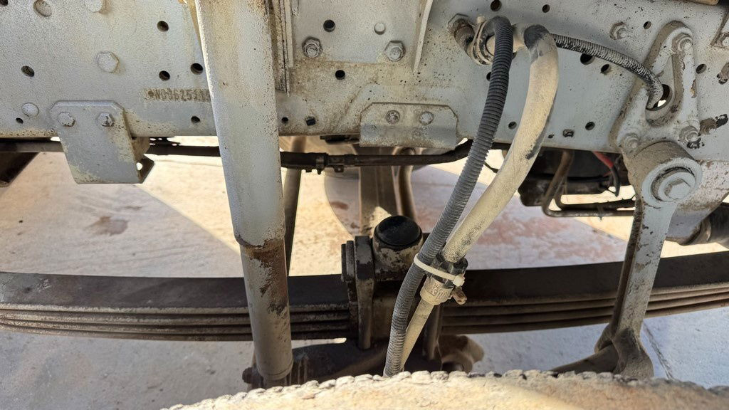 شاحنة بهيكل معدني للمقصورة Mercedes-Benz SK 3234 8x4 chassis: صورة 15 شاحنة بهيكل معدني للمقصورة Mercedes-Benz SK 3234 8x4 chassis: صورة 15