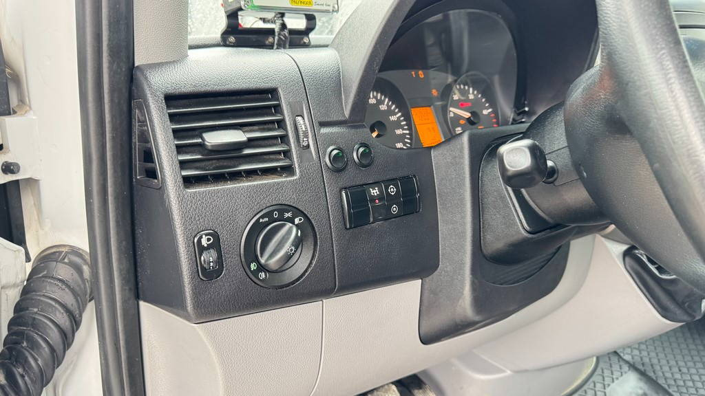 تأجير Mercedes-Benz Sprinter S 516 CDI - paflinger platform 24m - AC  Mercedes-Benz Sprinter S 516 CDI - paflinger platform 24m - AC: صورة 28
