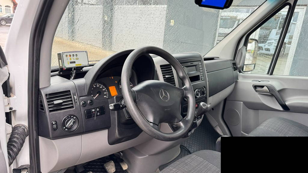 تأجير Mercedes-Benz Sprinter S 516 CDI - paflinger platform 24m - AC  Mercedes-Benz Sprinter S 516 CDI - paflinger platform 24m - AC: صورة 29