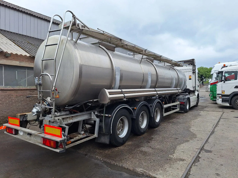 BSLT STC1A - نصف مقطورة صهريج: صورة 3 BSLT STC1A - نصف مقطورة صهريج: صورة 3