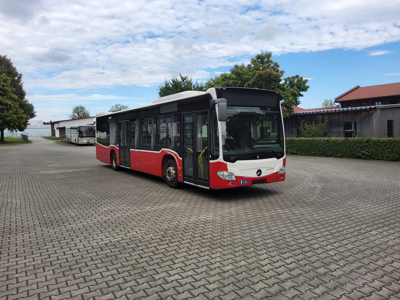 Mercedes Benz O 530 Citaro C2 KLIMA / 354 PS / Doppelglas - حافلة المدينة: صورة 1 Mercedes Benz O 530 Citaro C2 KLIMA / 354 PS / Doppelglas - حافلة المدينة: صورة 1