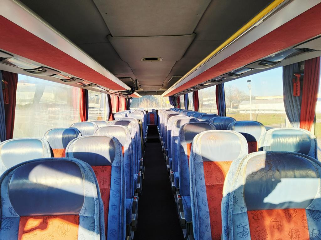 Setra S 415 GT HD 6 Gang / 50 Sitze - حافلة نقل لمسافات طويلة: صورة 5 Setra S 415 GT HD 6 Gang / 50 Sitze - حافلة نقل لمسافات طويلة: صورة 5