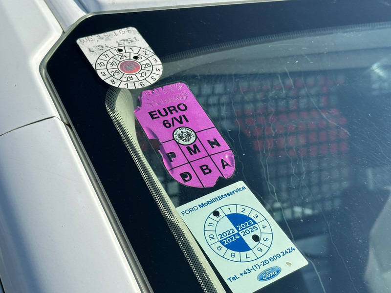 Ford Transit 2.0 Open laadbak NL kenteken! - شاحنة توصيل مفتوحة: صورة 5 Ford Transit 2.0 Open laadbak NL kenteken! - شاحنة توصيل مفتوحة: صورة 5