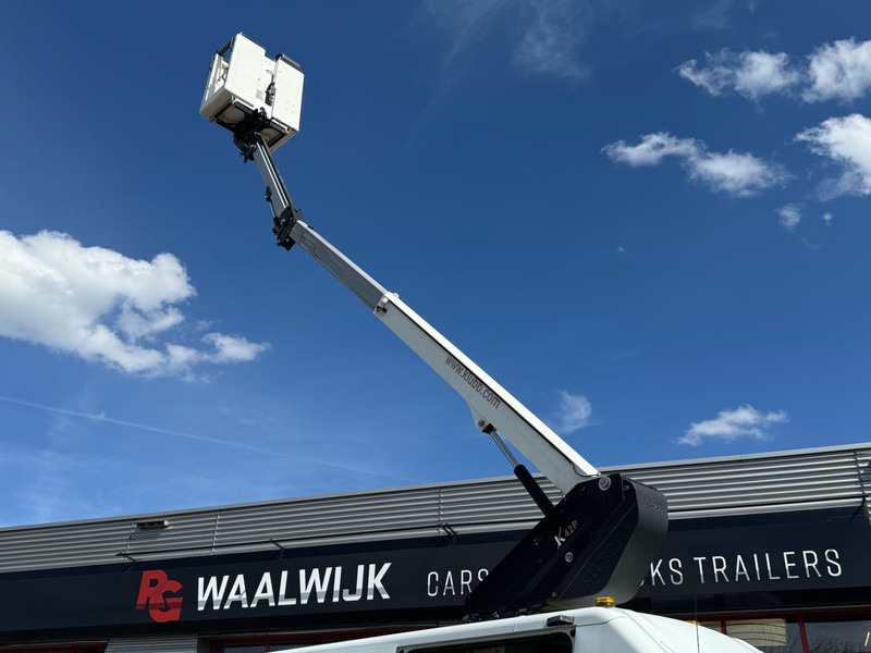 Iveco 70C15H 2 persoonslift, 15 meter werkhoogte K 42 - شاحنة: صورة 3 Iveco 70C15H 2 persoonslift, 15 meter werkhoogte K 42 - شاحنة: صورة 3