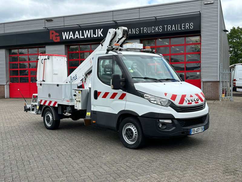 Iveco Daily 35S14 14 meter, 4x stamped, 649 working hours - شاحنة توصيل مغلقة: صورة 3 Iveco Daily 35S14 14 meter, 4x stamped, 649 working hours - شاحنة توصيل مغلقة: صورة 3