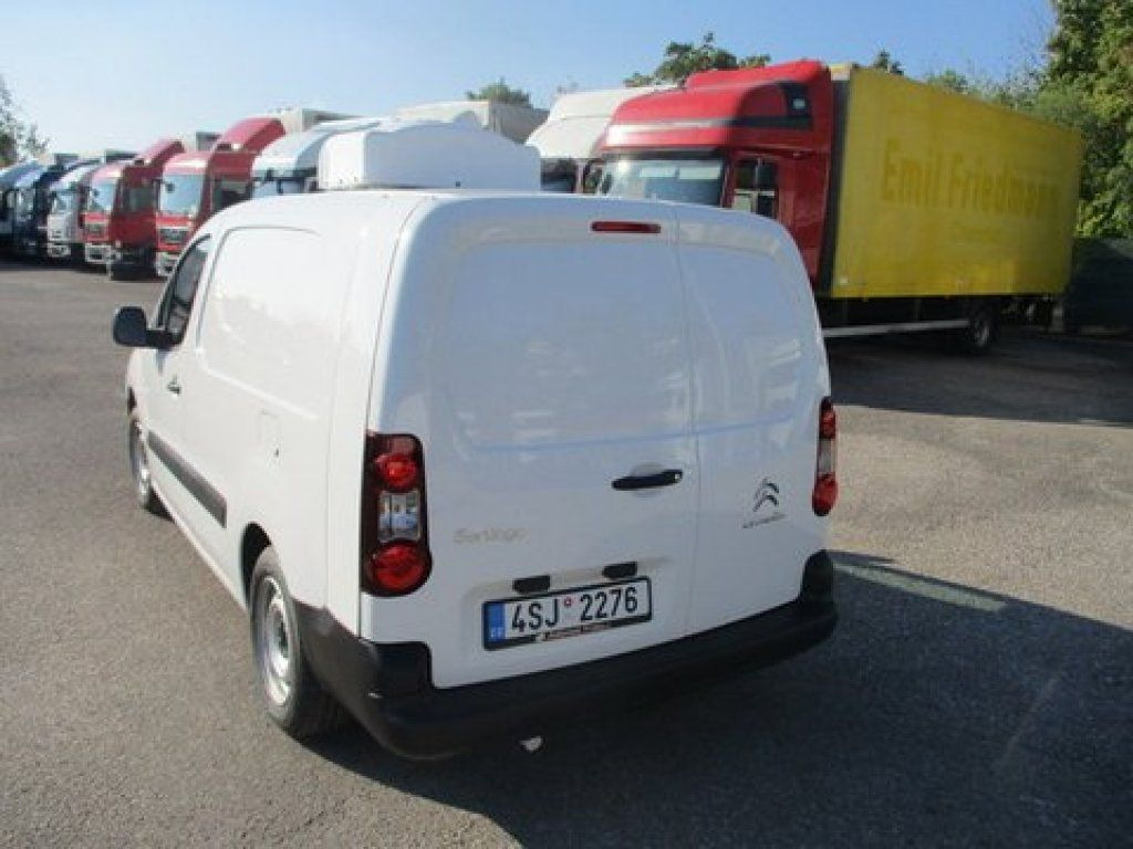 Citroën Berlingo freezer - شاحنة توصيل مبردة: صورة 3 Citroën Berlingo freezer - شاحنة توصيل مبردة: صورة 3