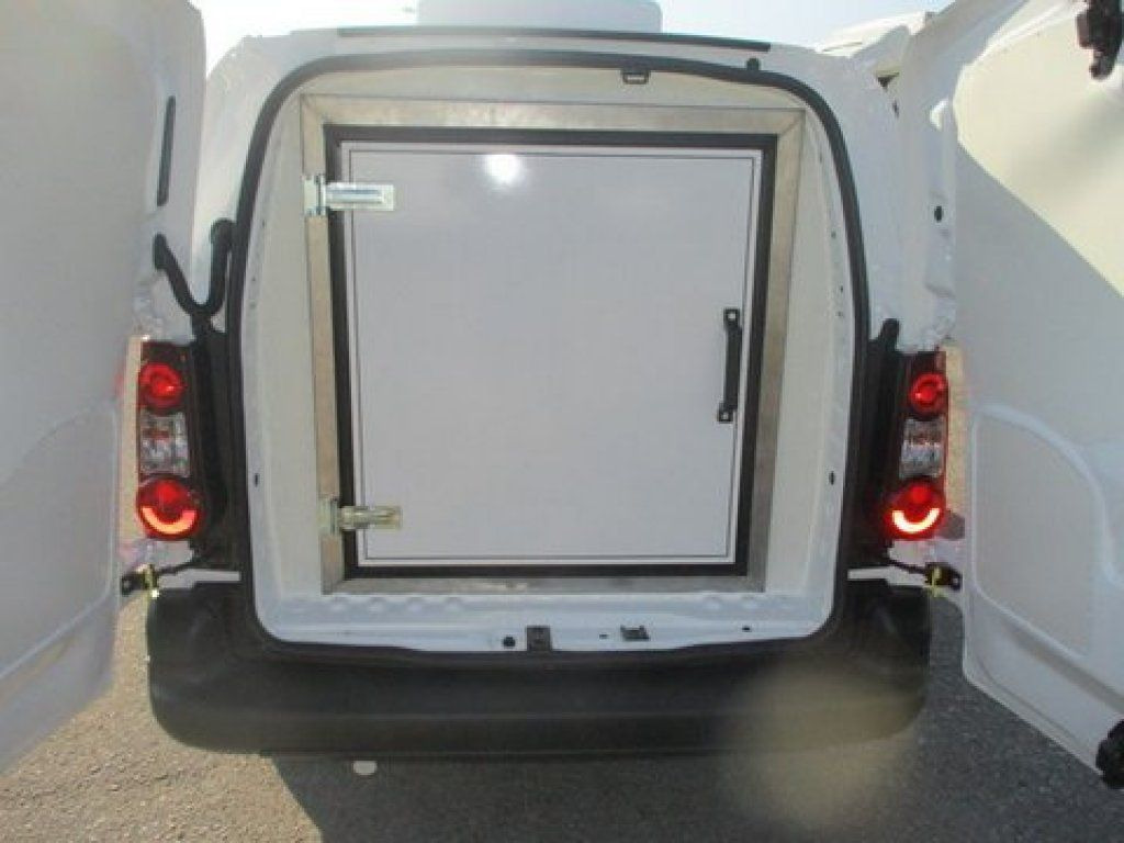 Citroën Berlingo freezer - شاحنة توصيل مبردة: صورة 4 Citroën Berlingo freezer - شاحنة توصيل مبردة: صورة 4