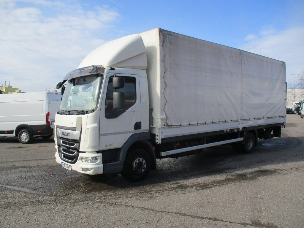 DAF LF 12.260 - شاحنة ذات ستائر جانبية: صورة 1 DAF LF 12.260 - شاحنة ذات ستائر جانبية: صورة 1