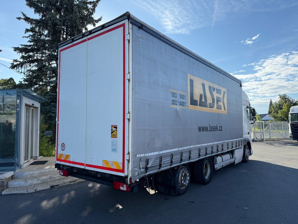DAF XF440 EURO 6 6x2 - شاحنة ذات ستائر جانبية: صورة 4 DAF XF440 EURO 6 6x2 - شاحنة ذات ستائر جانبية: صورة 4