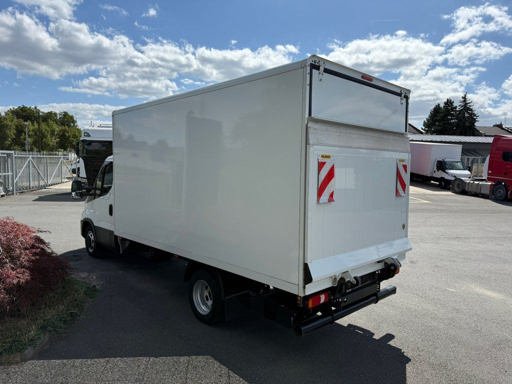 Iveco 35C16 Daily - شاحنة بصندوق مغلق: صورة 4 Iveco 35C16 Daily - شاحنة بصندوق مغلق: صورة 4