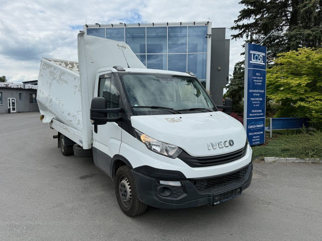 Iveco 35S16 Daily UNFAL - شاحنة بصندوق مغلق: صورة 2 Iveco 35S16 Daily UNFAL - شاحنة بصندوق مغلق: صورة 2