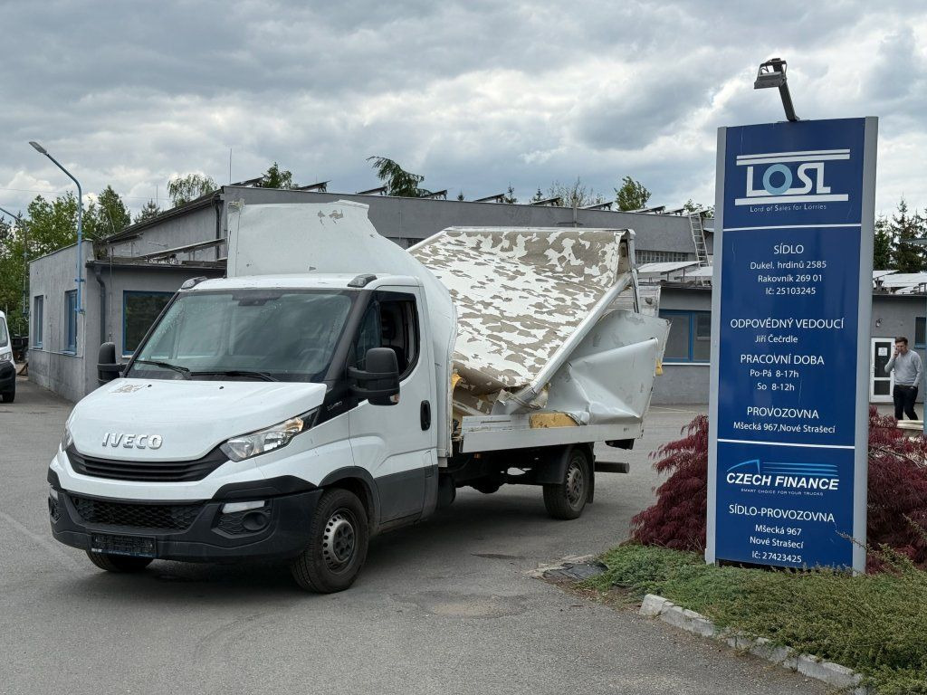 Iveco 35S16 Daily UNFAL - شاحنة بصندوق مغلق: صورة 1 Iveco 35S16 Daily UNFAL - شاحنة بصندوق مغلق: صورة 1