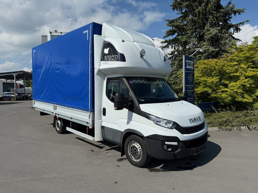 Iveco 35S18 Daily - شاحنة مغلقة بستائر جانبية: صورة 2 Iveco 35S18 Daily - شاحنة مغلقة بستائر جانبية: صورة 2